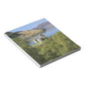 Eilean Donan Castle, Schotland. De beroemde Eilean Notitieblok (Schuin)