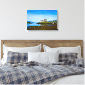 Eilean Donan Castle, Scotland Canvas print (Insitu (Slaapkamer))