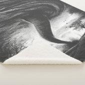 ein Tornado auf einer Straße in realistischem Stil Sherpa Deken (3/4)