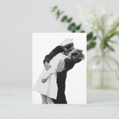 Einde van de Oorlog Kiss Briefkaart (Staand voorkant)