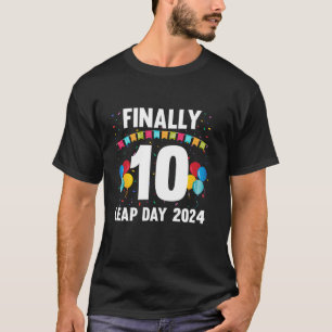 Eindelijk 10 jaar oude schrikkeldag 2024 februari t-shirt