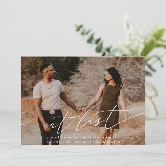 Eindelijk de datum opslaan save the date (Staand voorkant)