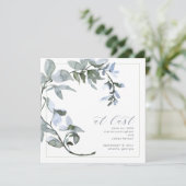 Eindelijk groene Powder Blue Floral Save The Date (Staand voorkant)