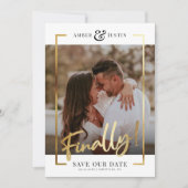 Eindelijk! | Modern Gold Square Photo Elegant Fun  Save The Date (Voorkant)