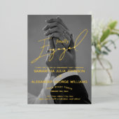 Eindelijk verloofd met Script 2 Photo Engagement P Folie Uitnodiging (Staand Voorkant)