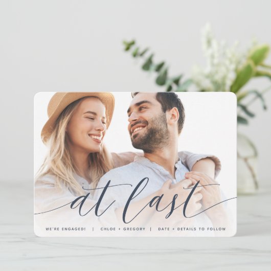 Eindelijk | Volledige foto-Verloving Aankondiging (Staand voorkant)
