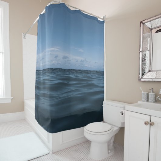 Eindeloze Blauwe Oceaangolven 1 Douchegordijn (In situ)