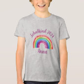 Einschulung Schulkind 2026 - Sternchen Regenbogen Tri-Blend Shirt (Voorkant)
