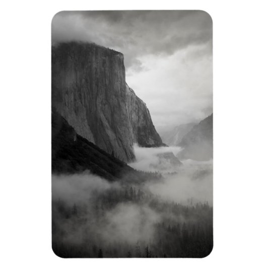 El Capitan met dwarrelende nevel Magneet (Verticaal)