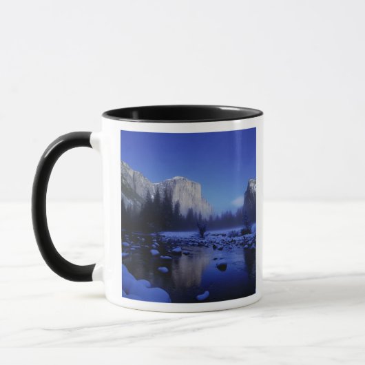 El Capitan Mountain, Yosemite National Park, Mok (Links)