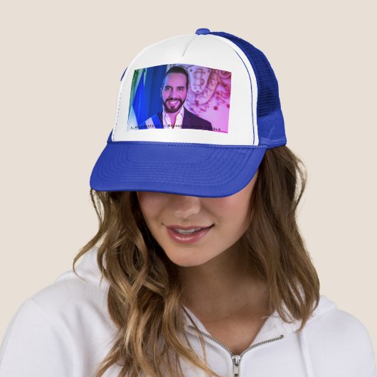 El presidente de El Salvador, Nayib Bukele Trucker Pet (In situ)