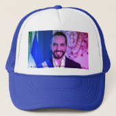 El presidente de El Salvador, Nayib Bukele Trucker Pet (Voorkant)