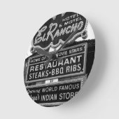 El Rancho Hotel Sign Ronde Klok (Hoek)