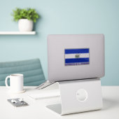 El Salvador Flag Sticker (Laptop op bureau)