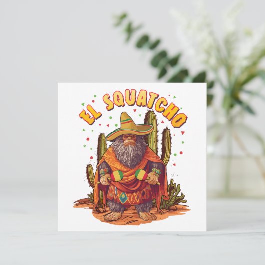 El Squatcho Bigfoot met Maraca, Sombrero en Ponc Kaart (Staand voorkant)