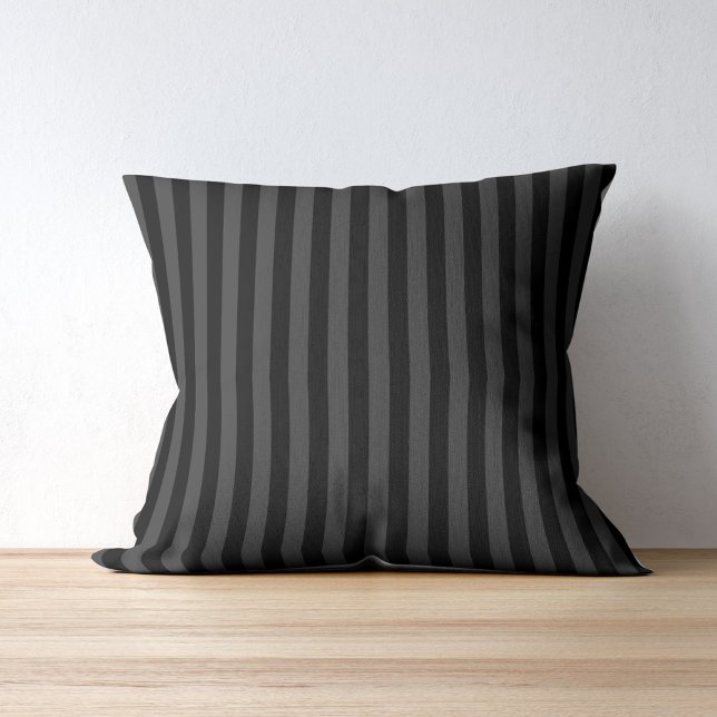Elagnat Black & Smoky Black Vertical Stripes Kussen (Creator heeft geüpload)