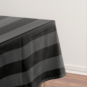 Elagnat Black & Smoky Black Vertical Stripes Tafelkleed