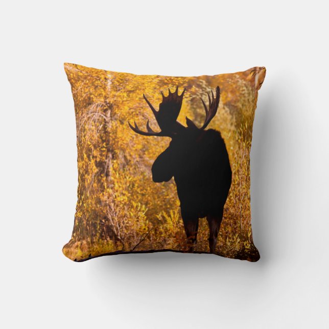 Eland (Alces Alces) Stier In Gouden Wilgen 2 Kussen (Voorkant)
