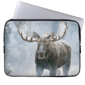 Eland loopt door boreale sneeuw laptop sleeve (Voorkant)