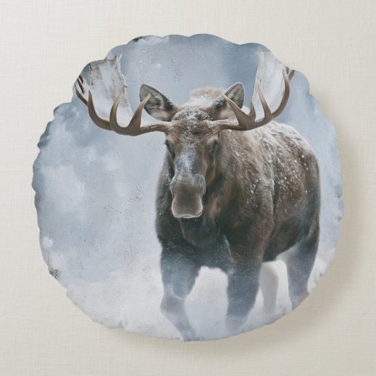 Eland loopt door boreale sneeuw rond kussen (Voorkant)