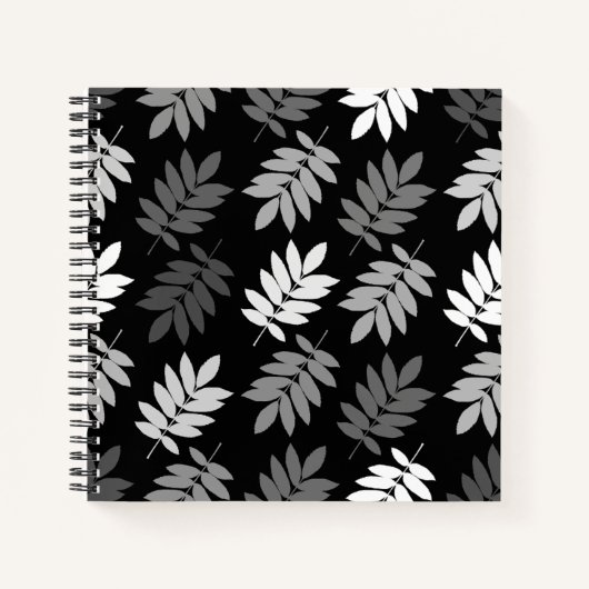 Elder Leaf Pattern Black White Grey Notitieboek (Voorkant)