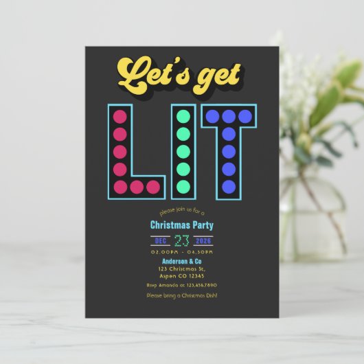 Electric Cranberry Get Lit Retro Christmas Party Kaart (Staand voorkant)