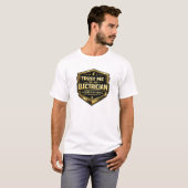 Electrician Badge Certified Mostly Gold Shield T-shirt (Voorkant volledig)