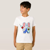 Elefant bij vaccinatie met spuit t-shirt (Voorkant volledig)