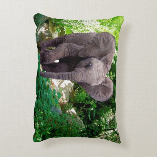 Elefant en Oerwoud Decoratief Kussen (Achterkant (Verticaal))