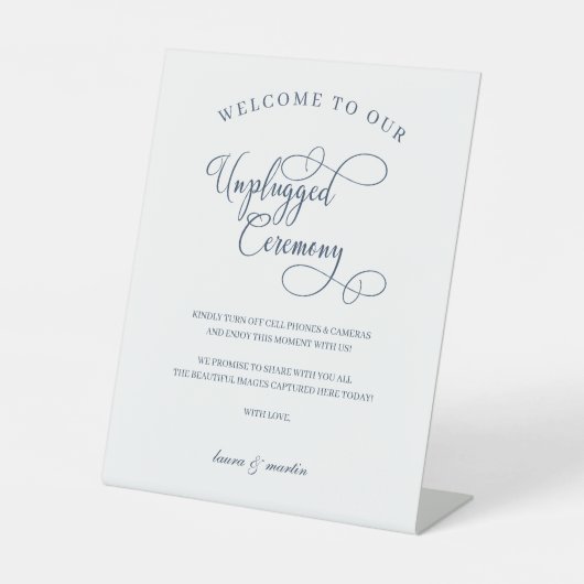 Elegance Navy Blue Script Unplugged Ceremony Reclamebord Met Voetstuk (Voorkant)