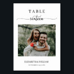 Elegance Script Foto Bruiloft Tafel Nummer Zestien Kaart<br><div class="desc">Modern en elegant ontwerp gedrukt Elegance Script Modern Foto Bruiloft Tafel Nummer Zestien Tafelkaart die kan worden aangepast met uw tekst en voeg elke tafelkaart toe aan uw winkelwagen, één voor één. Klik op de "Pas het aan" knop en gebruik onze ontwerp tool om deze template aan te passen. Bekijk...</div>