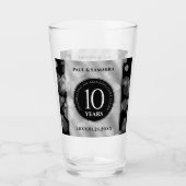 Elegant 10th Tin Wedding Jubileum Celebration Glas (Voorkant)