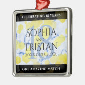 Elegant 18e Porcelain Wedding Jubileum Metalen Ornament (Links)