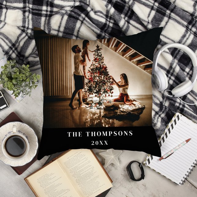 Elegant 2023 Family Photo Minimalist Zwart Modern Kussen (Creator heeft geüpload)