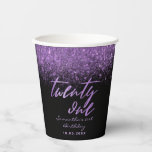 Elegant 21st Birthday Black en Paarse glitter Papieren Bekers<br><div class="desc">Ontwerp van een zwarte en paarse verjaardagsfeestje. Met een verbluffende paarse glitter en paarse eenentwintig tekst op een zwarte achtergrond. Eenvoudig aan te passen met naam en geboortedatum.</div>