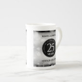 Elegant 25th Silver Wedding Jubileum Porselein Kop (Voorkant rechts)