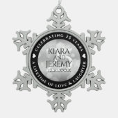 Elegant 25th Silver Wedding Jubileum Tin Sneeuwvlok Ornament (Voorkant)