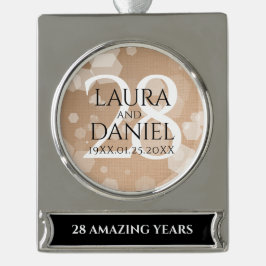 Elegant 28th Linen Wedding Jubileum Celebration Verzilverd Banner Ornament