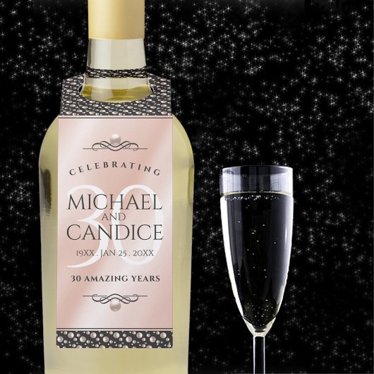 Elegant 30th Pearl Wedding Jubileum Celebration Flessenhanger