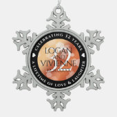 Elegant 32e Bronze Wedding Jubileum Tin Sneeuwvlok Ornament (Voorkant)