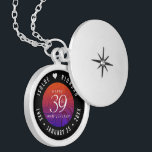 Elegant 39th Agate Wedding Jubileum Locket Ketting<br><div class="desc">Herinner de 39ste trouwdag met deze elegante medaille! Elegante zwart-witte letters op een wervelende, verbrande oranje tot diepe paarse achtergrond voegen een memorabele touch toe voor deze speciale gelegenheid en buitengewone mijlpaal. Pas aan met de namen van het gelukkige paar, en data voor hun agaat jubileum. Ontwerp © W.H. Sim,...</div>