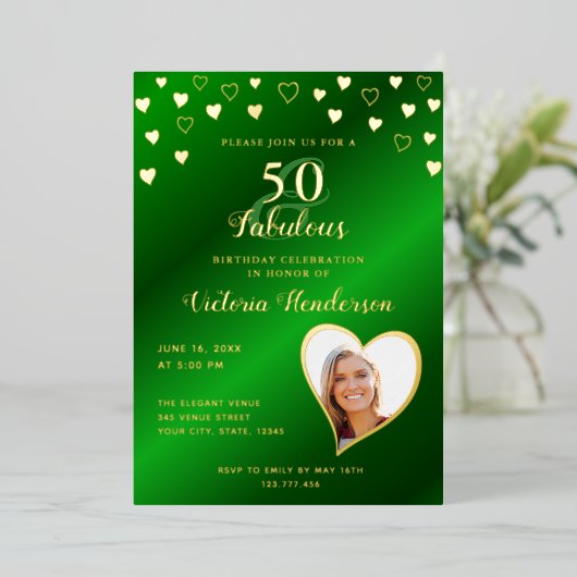 Elegant 50 & Fabulous Birthday Green & Gold Folie Uitnodiging (Staand Voorkant)