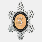 Elegant 5th Wood Wedding Anniversary Celebration Tin Sneeuwvlok Ornament (Rechts)