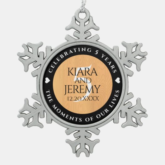 Elegant 5th Wood Wedding Anniversary Celebration Tin Sneeuwvlok Ornament (Voorkant)