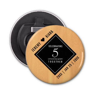 Elegant 5th Wood Wedding Jubileum Celebration Button Flesopener