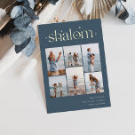 Elegant 6 Foto Collage Shalom Hanukkah Folie Feestdagenkaart<br><div class="desc">Deel de eer met deze moderne Hanukkah-vakantiekaarten met 6 van uw favoriete foto's in een rastercollage. "Shalom" staat bovenaan in een gouden folie,  verbonden met letters voorzien van kleine sterren. Pas uw vakantiegroet,  familienaam en het jaar rechts aan.</div>