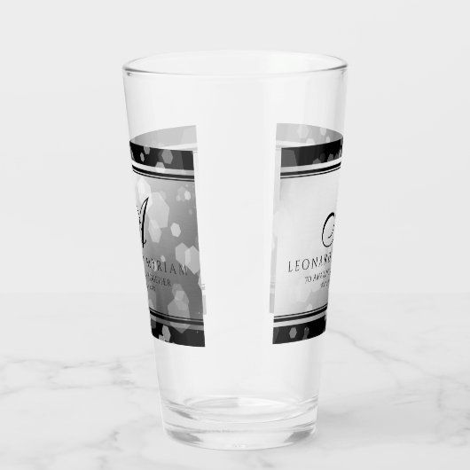 Elegant 70e platina huwelijksjubileum glas (Rechts)