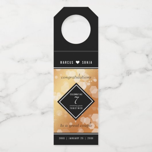 Elegant 7th Copper Wedding Jubileum Flessenhanger (Voorkant)