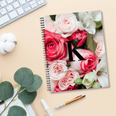 Elegant Aangepast Initiaal Letter K Rozen Monogram Notitieboek