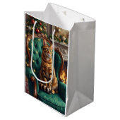 Elegant Abyssinian Cat Regal Holiday Portrait Art Medium Cadeauzakje (Voorkant Gekanteld)